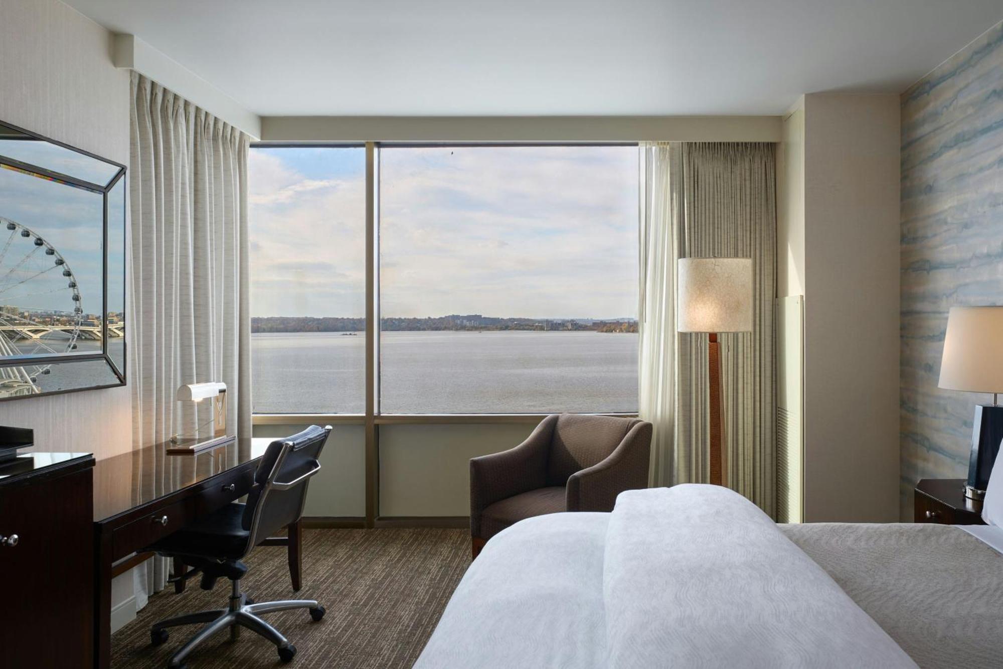 Hotel The Westin Washington National Harbor Exterior foto